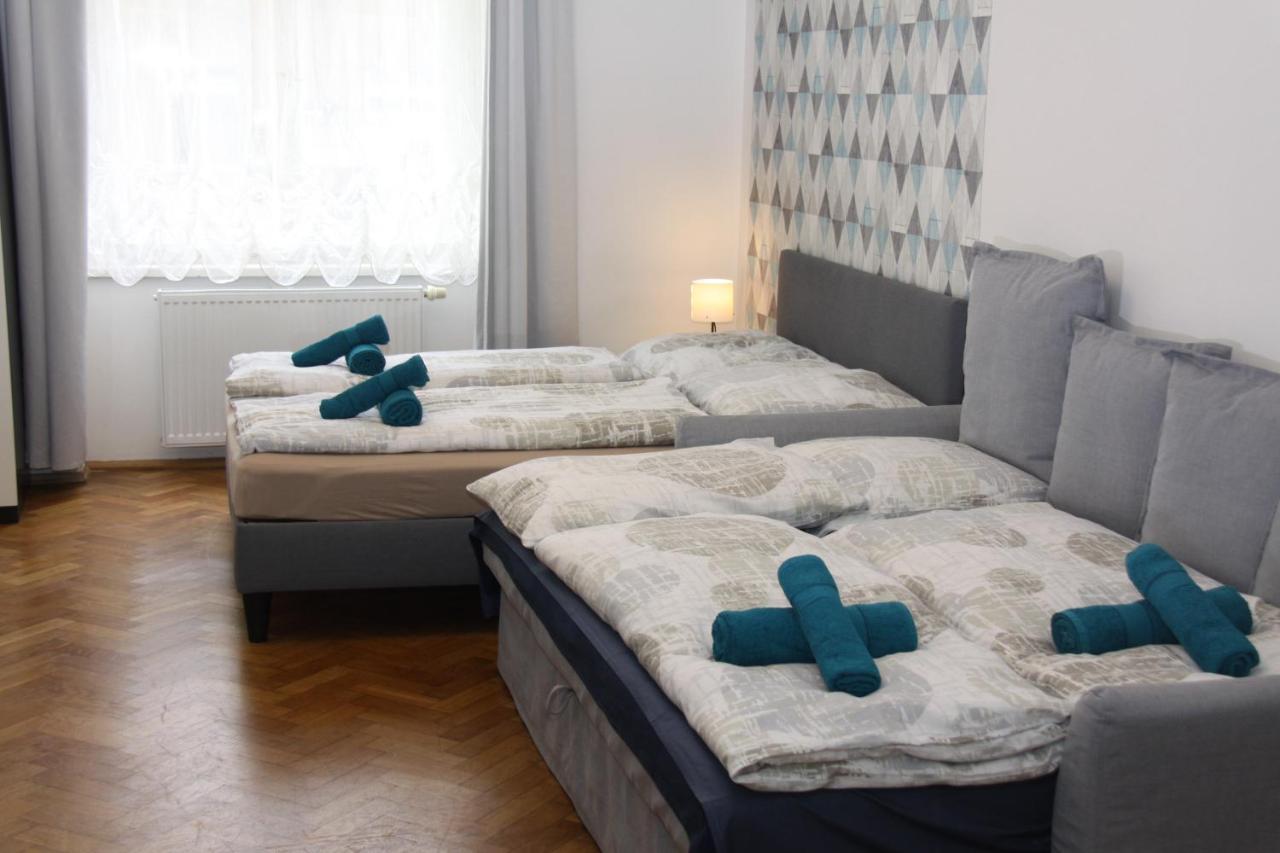 Central Prague Wenceslas Square Apartments المظهر الخارجي الصورة