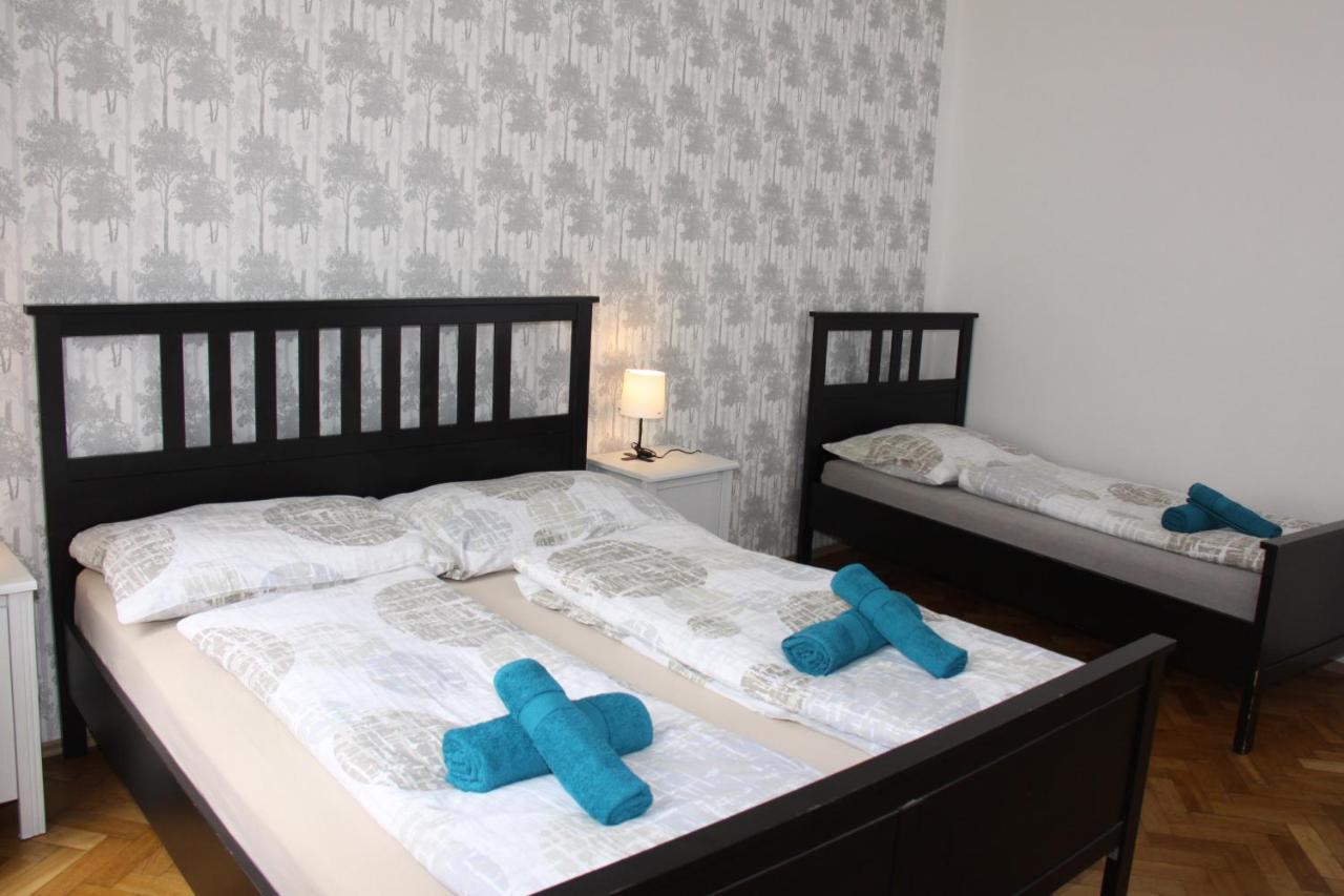 Central Prague Wenceslas Square Apartments المظهر الخارجي الصورة